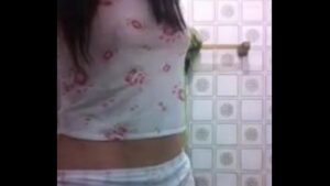 סרטי סקס 5921168 hot israeli babe strips before shower