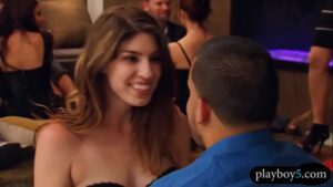 סרטי סקס Amateur swinger couples having an orgy in the Playboy house
