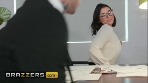 סרטי סקס Big Wet Butts – (Ivy Lebelle, Small Hands) – After – Hours Anal – Brazzers