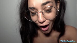 סרטי סקס Public Agent Capri Lmonde is fucked hard over a washing machine by a huge cock