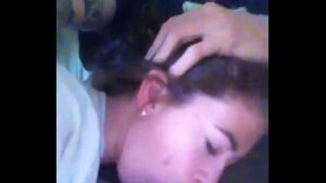סרטי סקס Young wife throat fuck